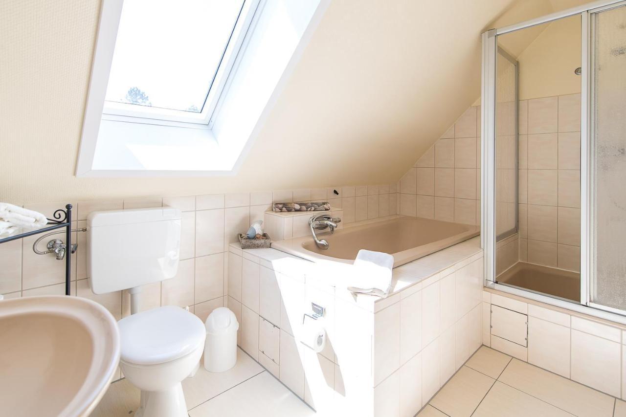 Ferienwohnung Viola Gluecksburg Phòng bức ảnh